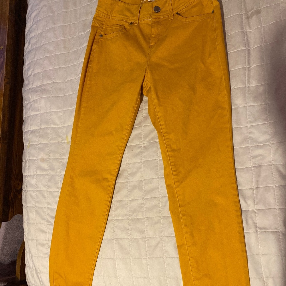 Jean pants